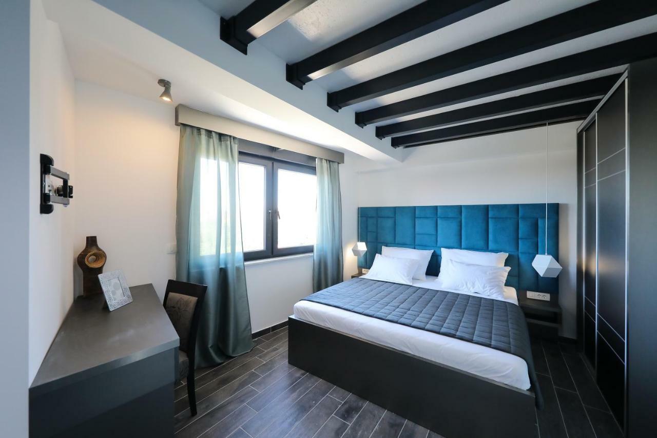 Boutique Cosmopolis Frühstückspension Bibinje