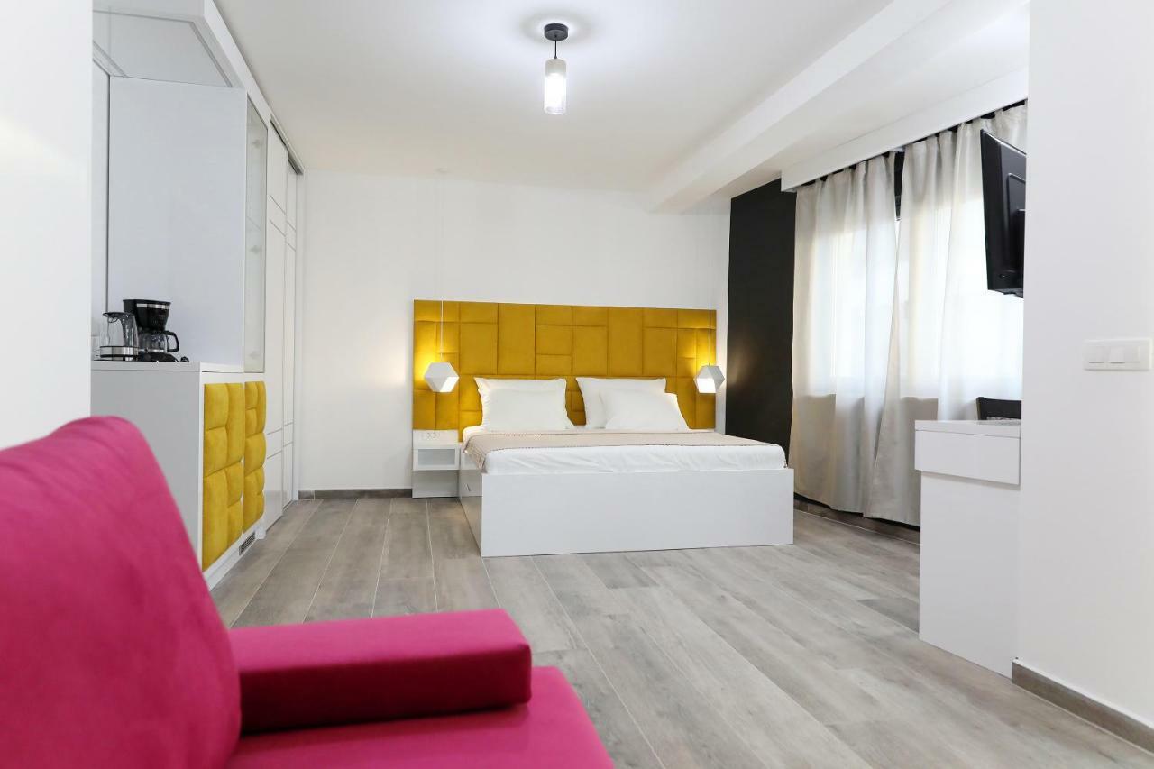 Bed & Breakfast Boutique Cosmopolis 4*