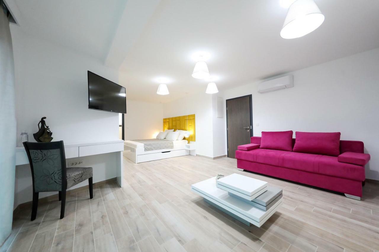 Boutique Cosmopolis 4*